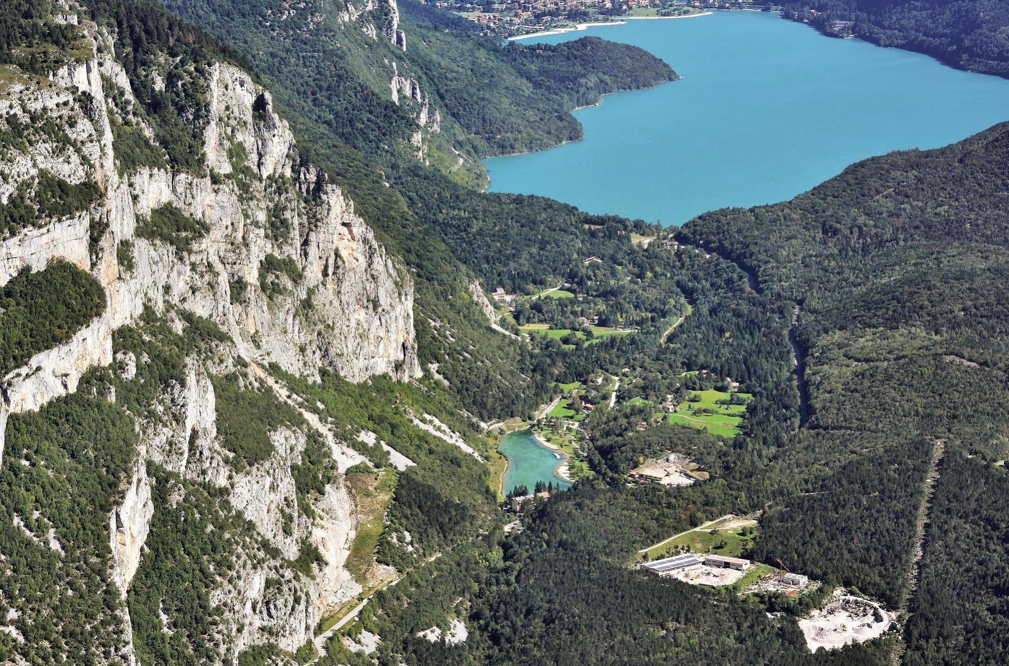 Garni Lago Nembia San Lorenzo Dorsino Eksteriør billede